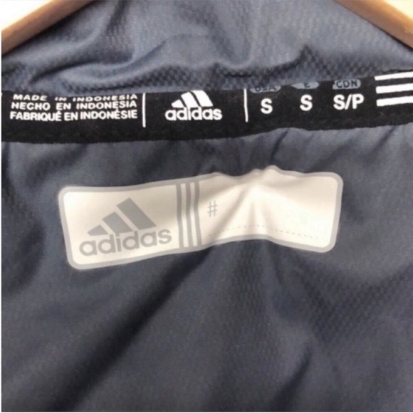 Adidas SL Transition Grey Light Puffer Jacket - Picture 9 of 9